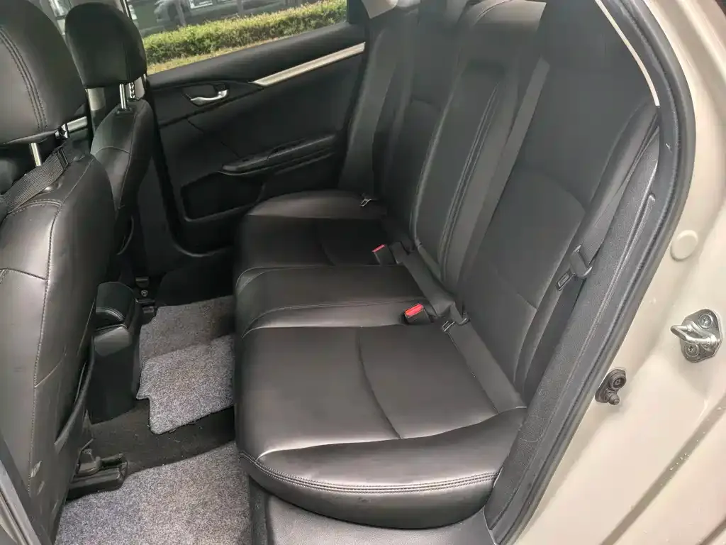 Honda Civic — фото 3