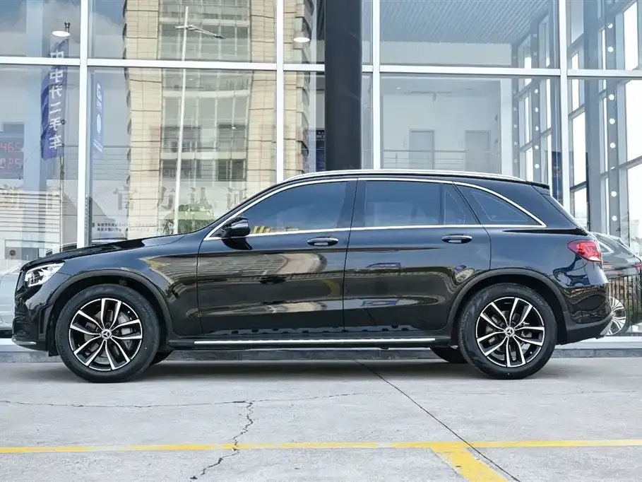 Mercedes-Benz GLC — фото 3
