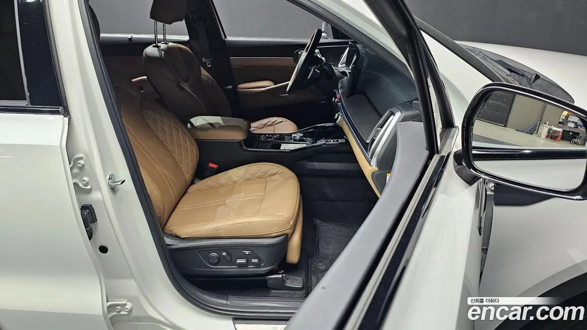 Kia Sorento — фото 7