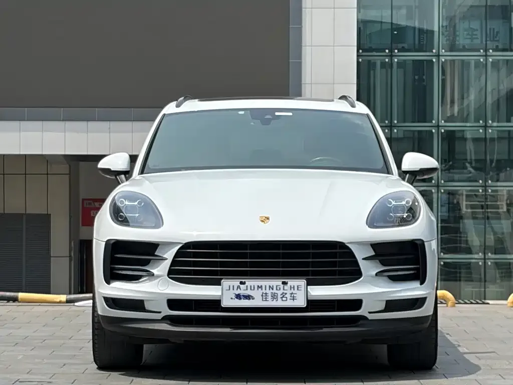Porsche Macan — фото 5