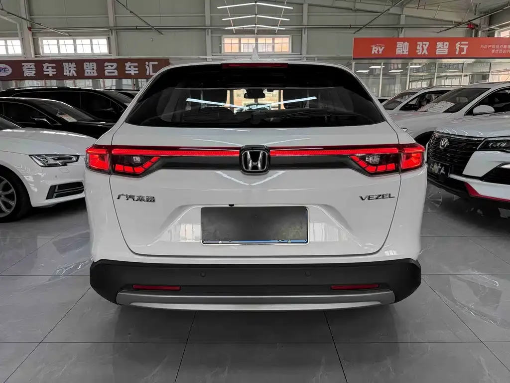 Honda Vezel 2023 из CN, фото 2
