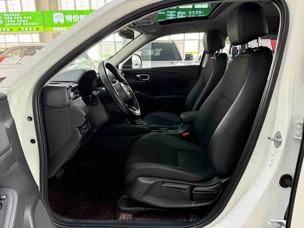 Honda Vezel 2023 из CN, фото 10