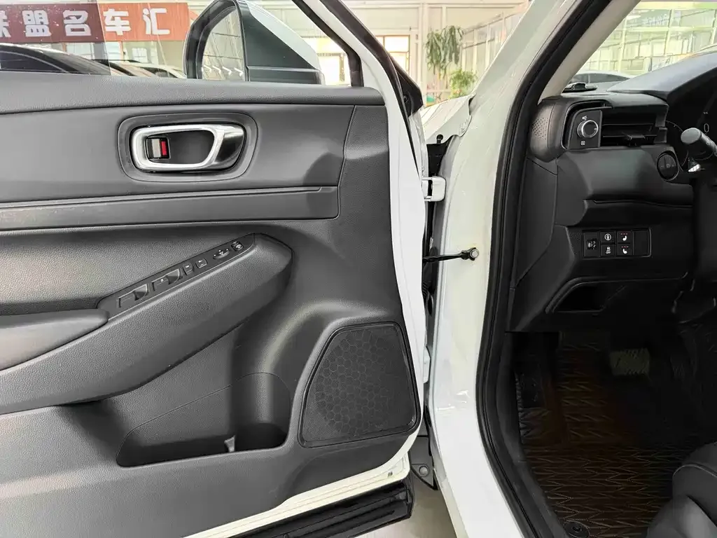 Honda Vezel 2023 из CN, фото 5