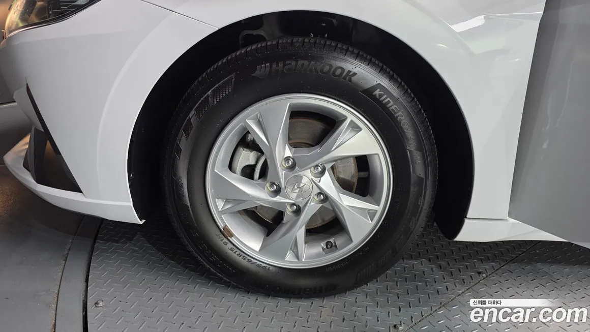 Hyundai AVANTE — фото 6