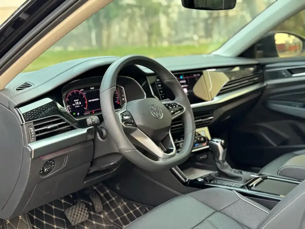 Volkswagen Passat — фото 2