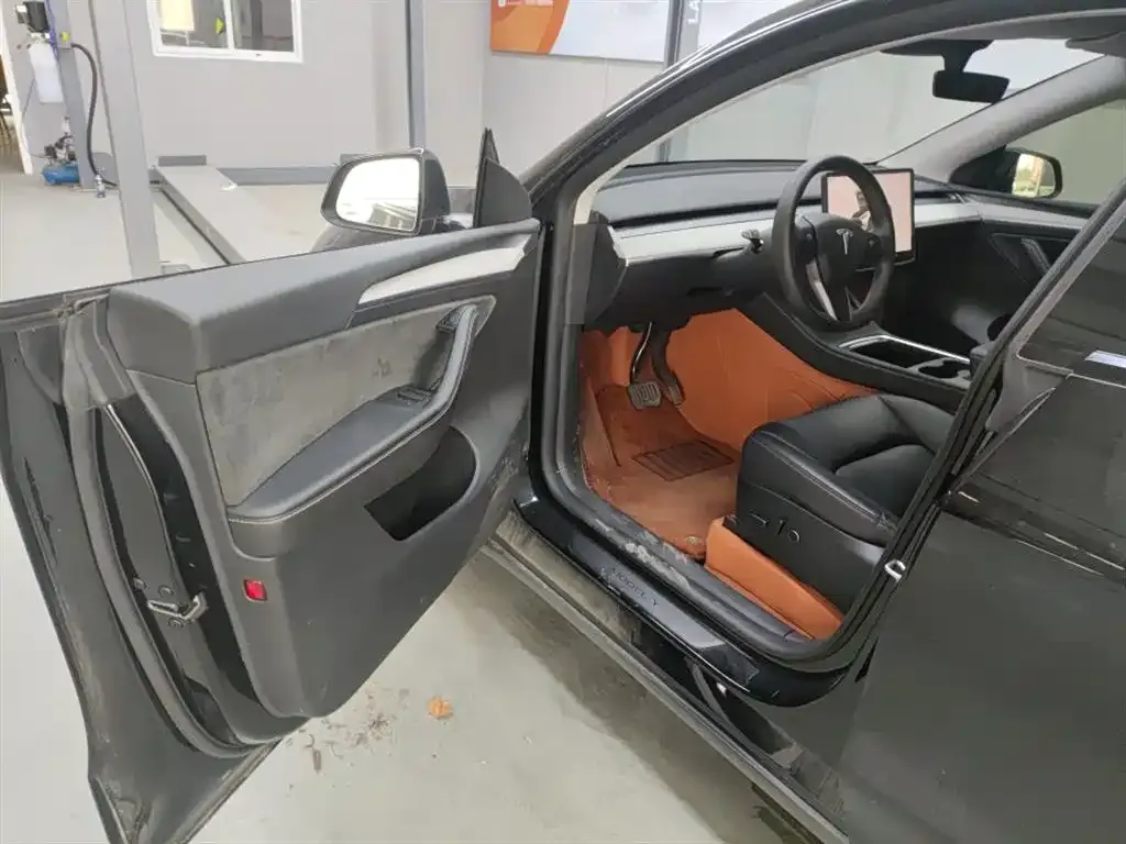 Tesla Model Y 2024 из CN, фото 7