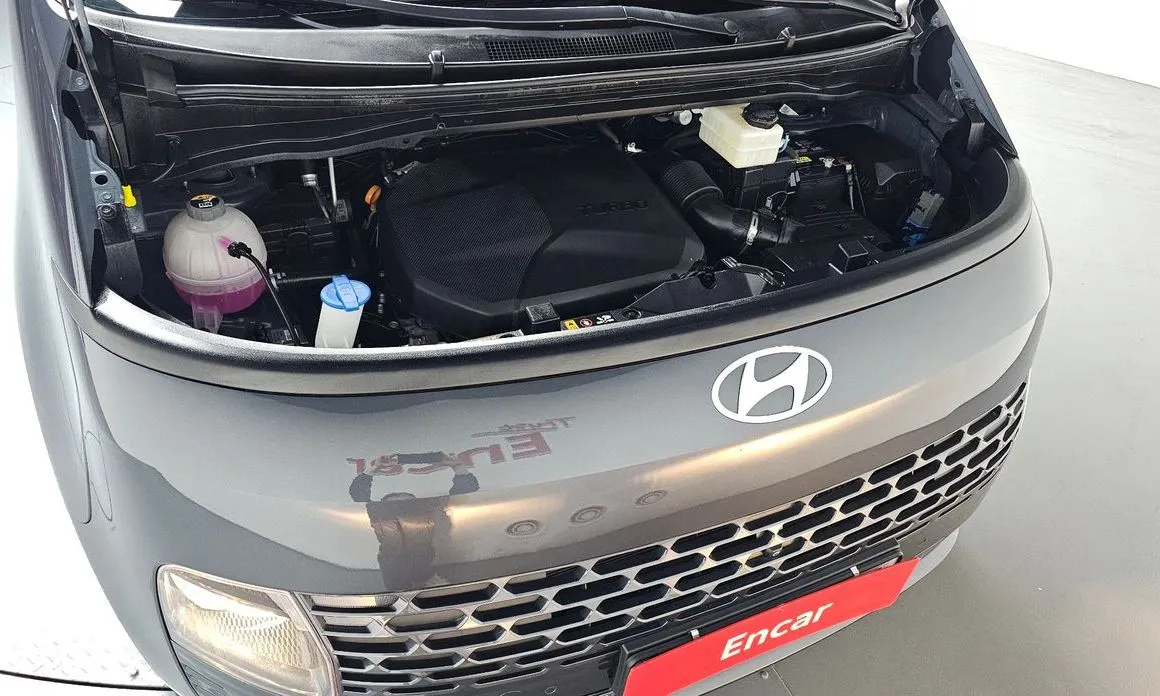 Hyundai Staria — фото 3