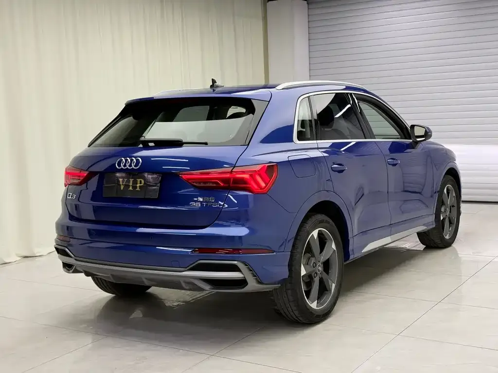 Audi Q3 — фото 9