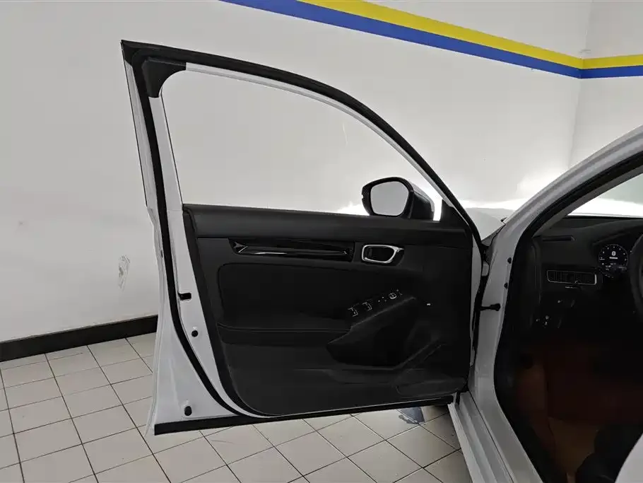 Honda Civic — фото 9