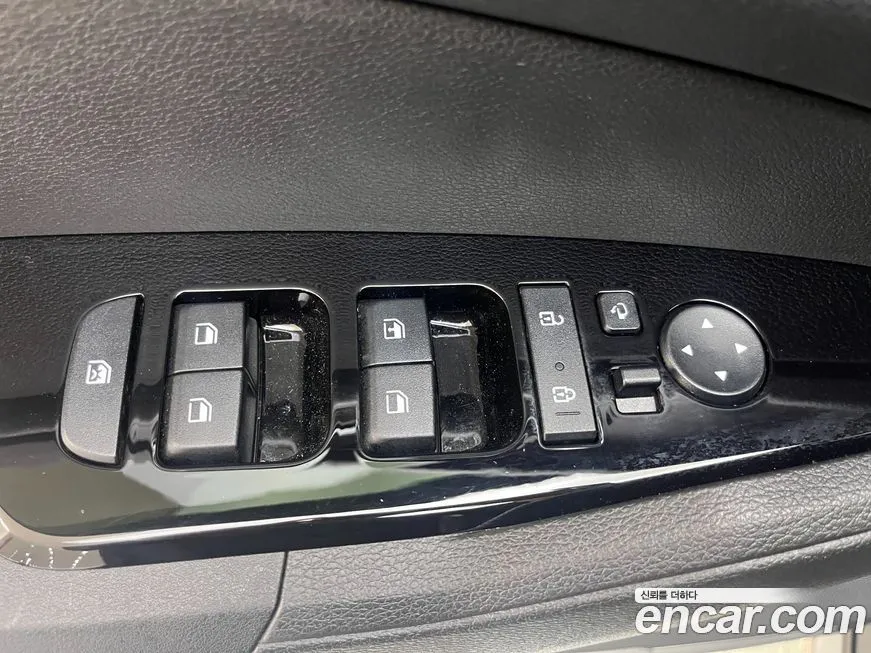 Kia Sportage — фото 10