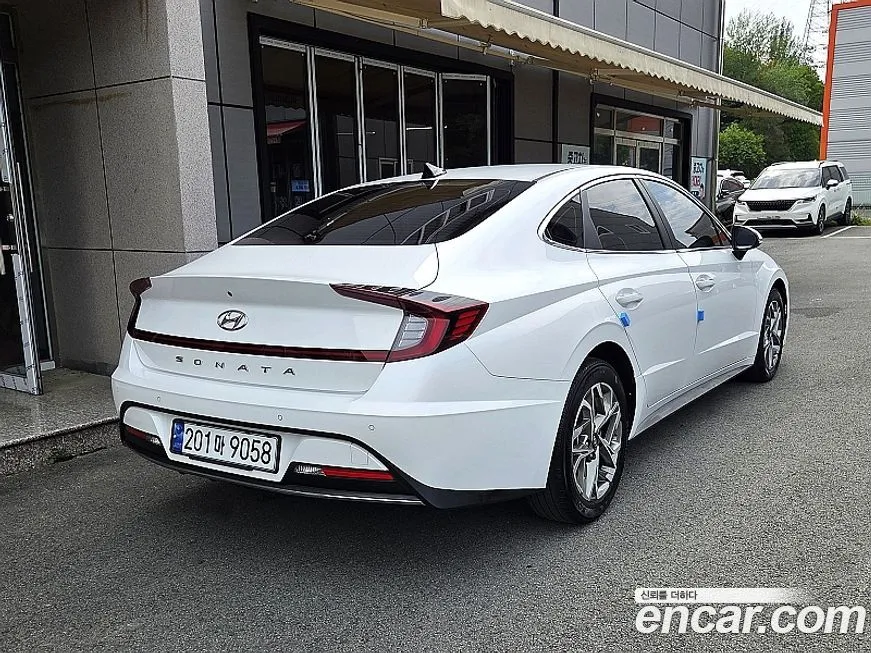 Hyundai Sonata — фото 2