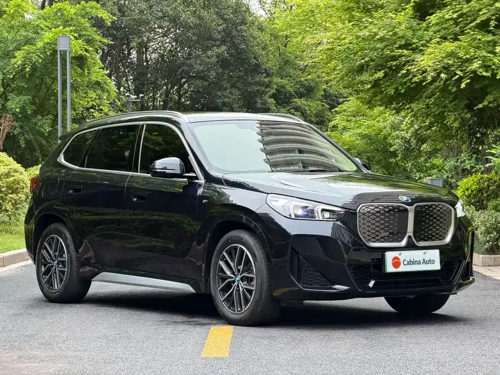 BMW iX1 2025 из CN, фото 10