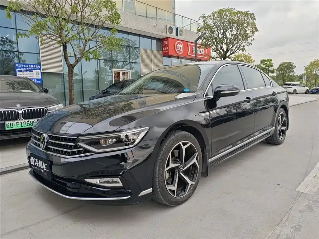 Volkswagen Magotan 2023 из CN, фото 1