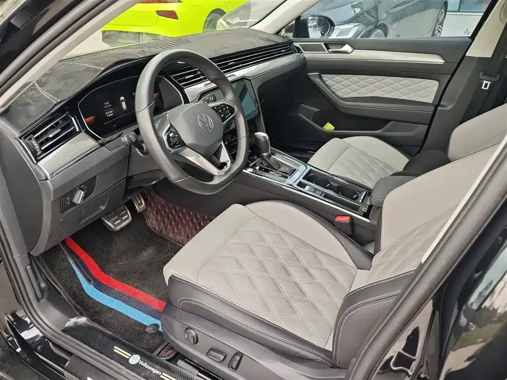 Volkswagen Magotan 2023 из CN, фото 3