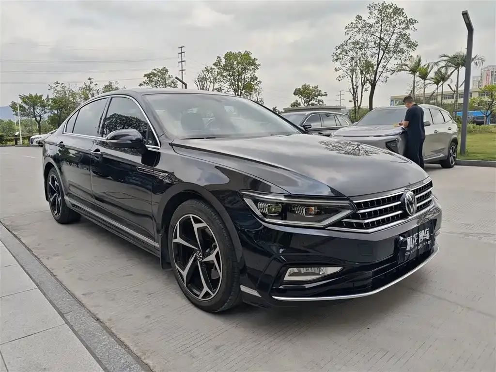 Volkswagen Magotan 2023 из CN, фото 5