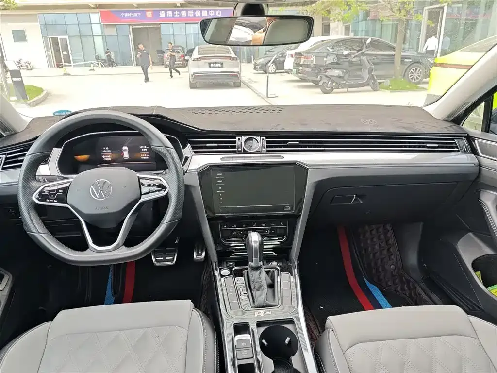 Volkswagen Magotan 2023 из CN, фото 2