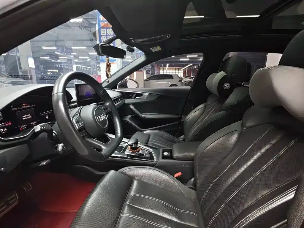 Audi A4L 2023 из CN, фото 8