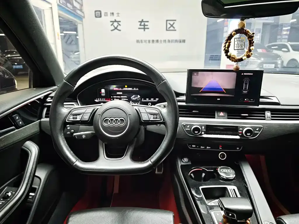 Audi A4L 2023 из CN, фото 5