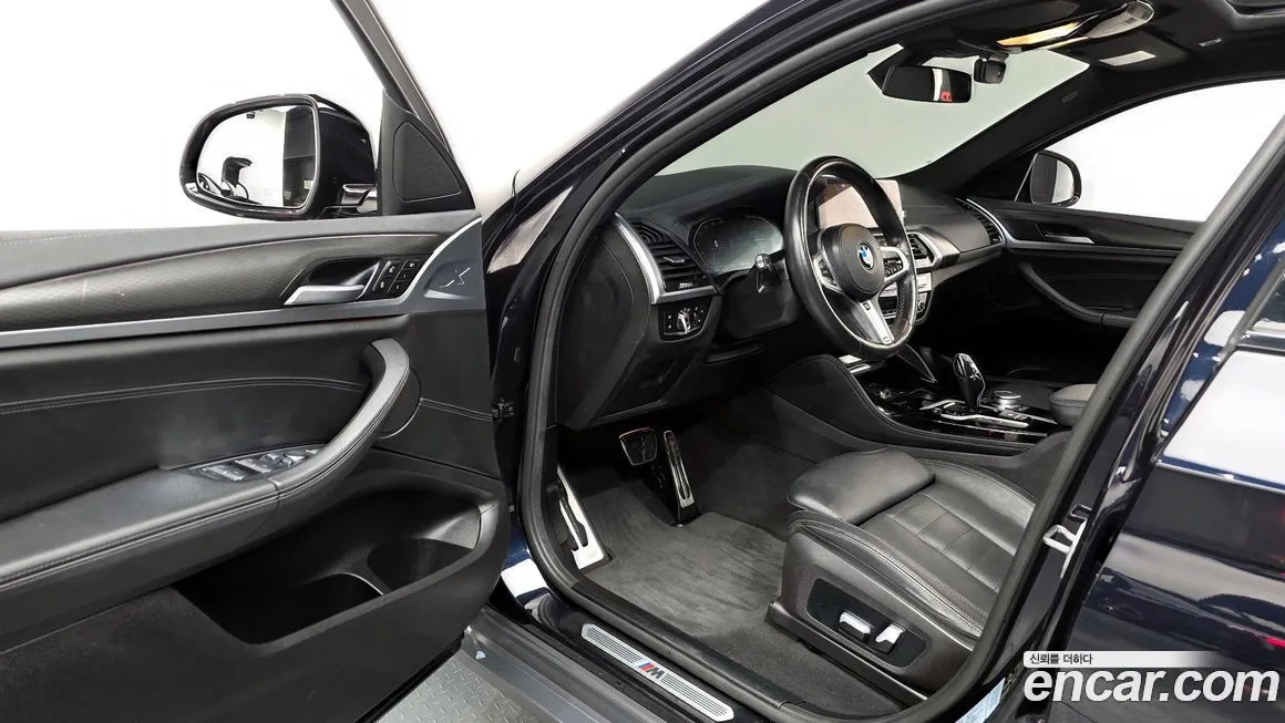 BMW X4 2021 из KR, фото 8