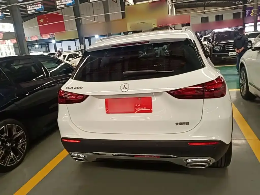 Mercedes-Benz GLA — фото 7