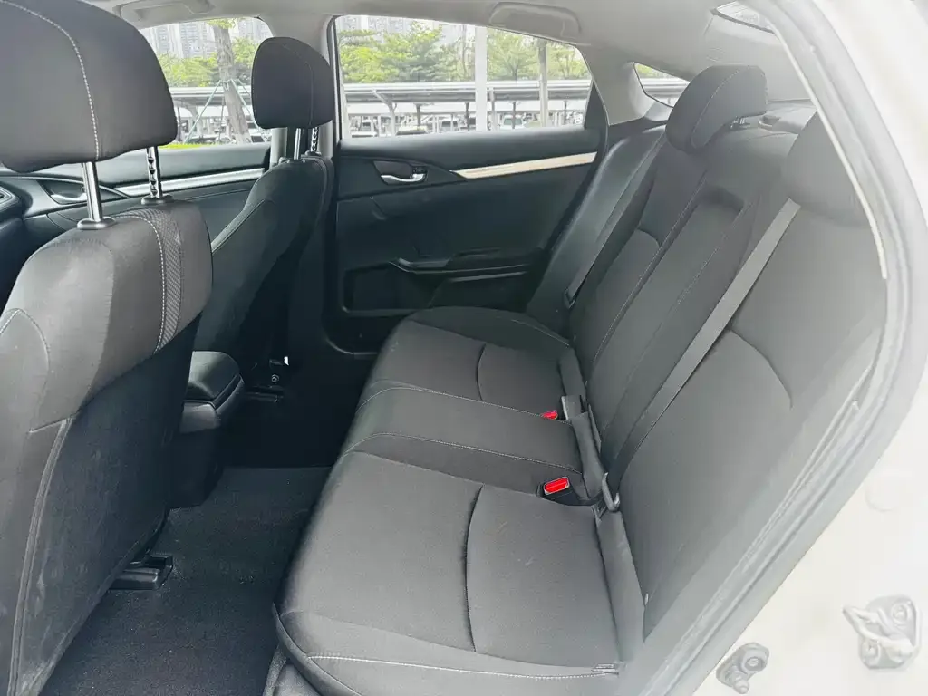 Honda Civic — фото 2
