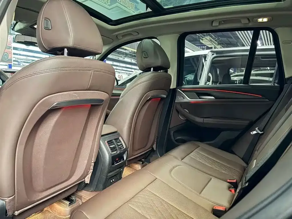 BMW X3 2023 из CN, фото 2