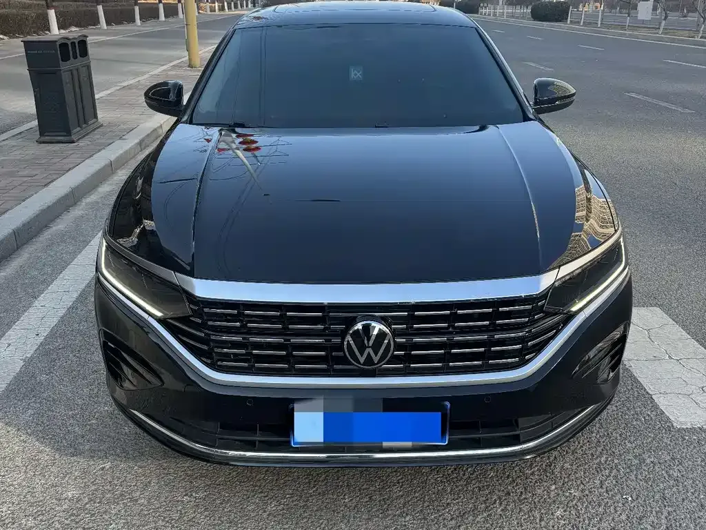 Volkswagen Passat — фото 9