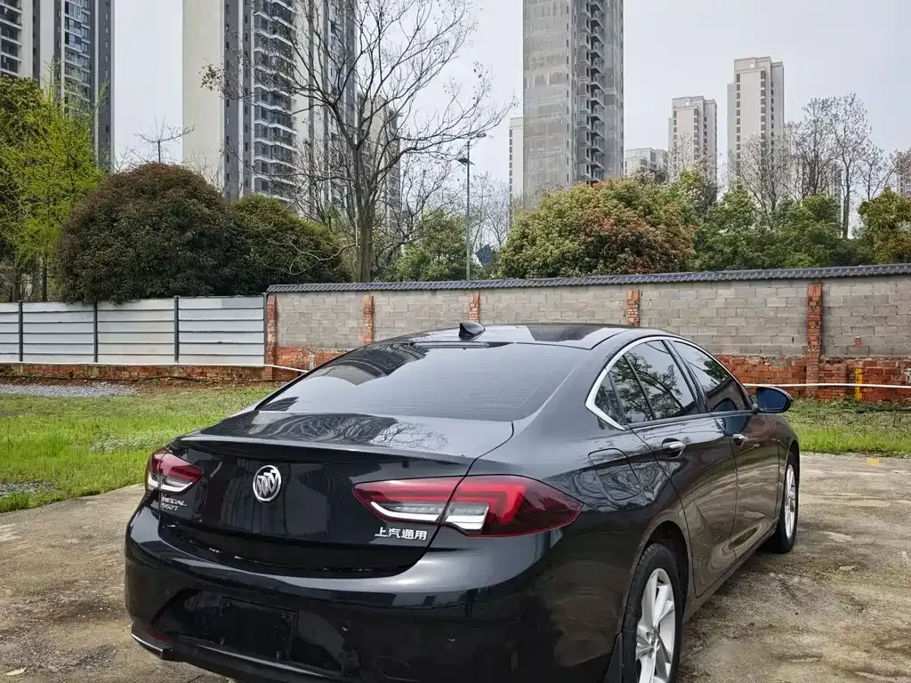 Buick Regal — фото 9