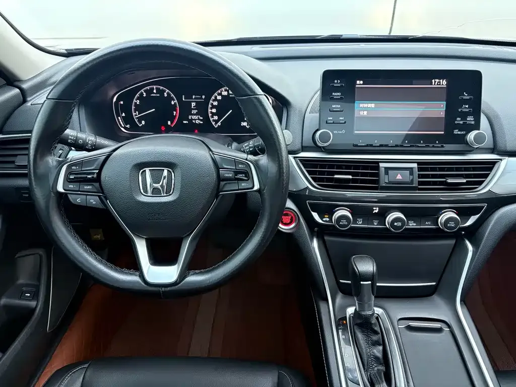 Honda Inspire — фото 8