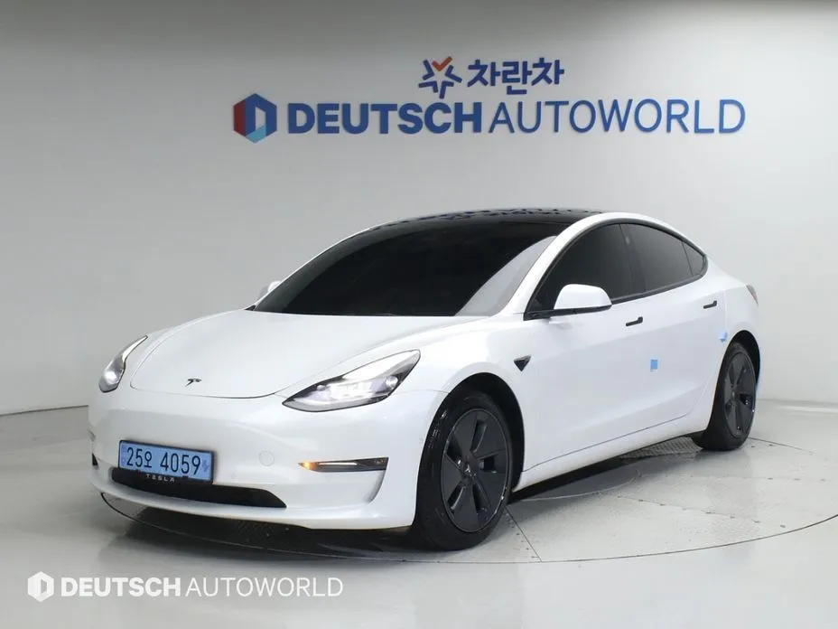 Tesla Model 3 2022 из KR, фото 1