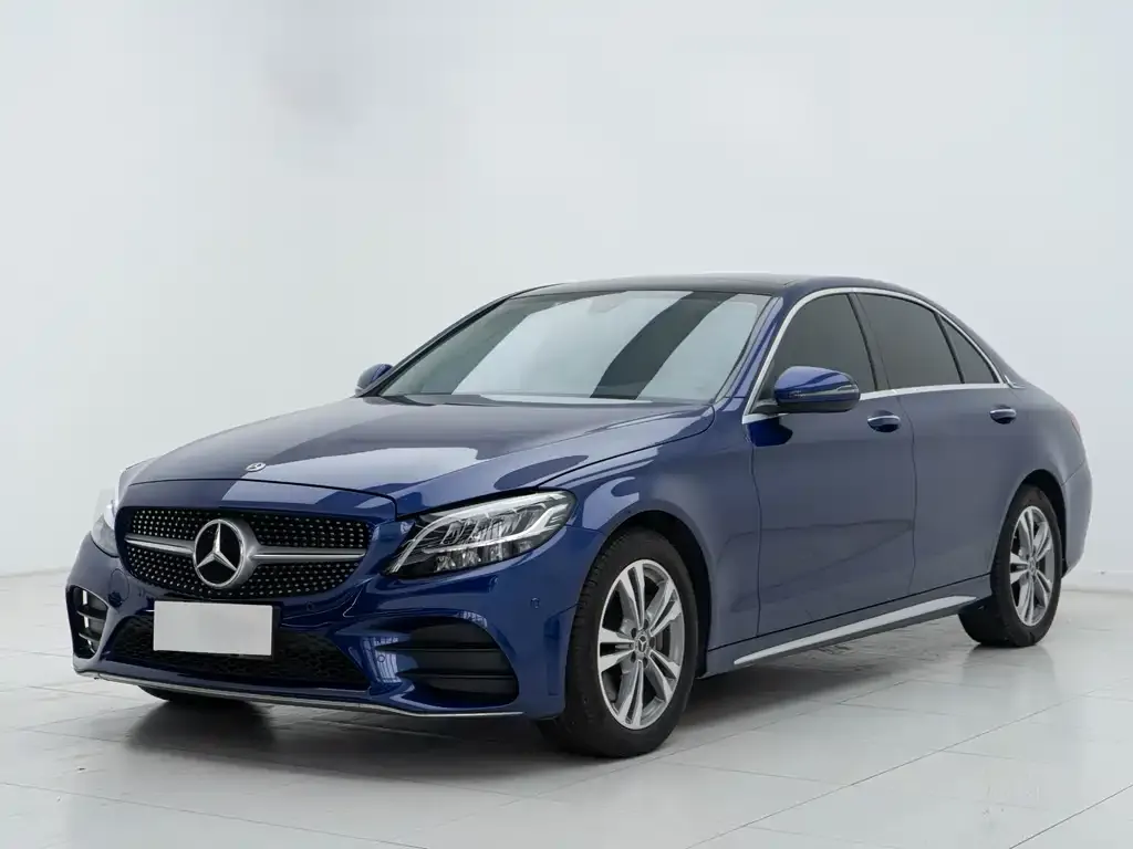 Mercedes-Benz C-Class — фото 10