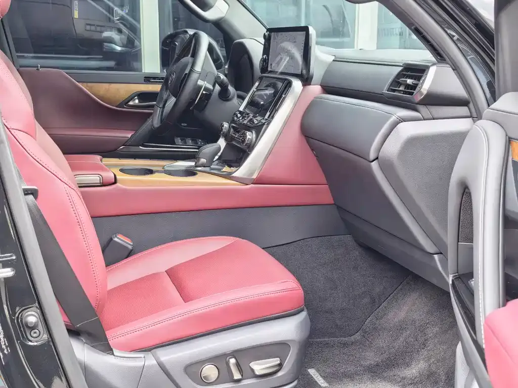 Lexus LX 2026 из CN, фото 8
