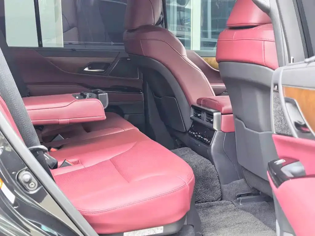 Lexus LX 2026 из CN, фото 7