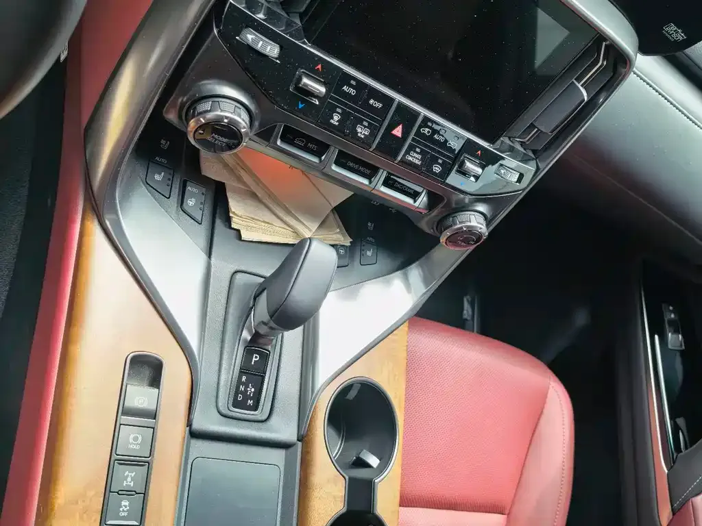 Lexus LX 2026 из CN, фото 5
