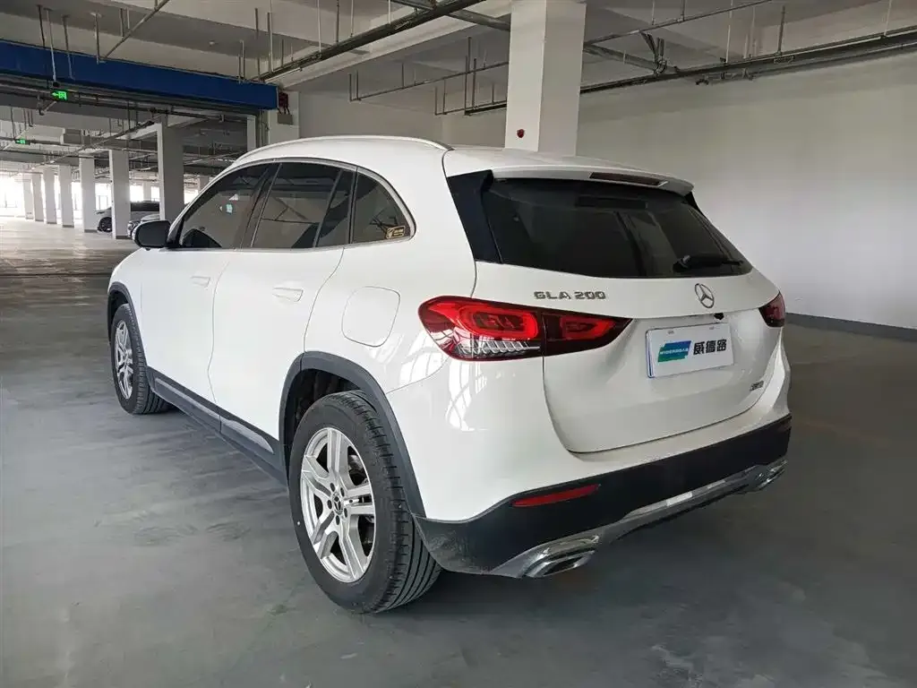 Mercedes-Benz GLA — фото 8