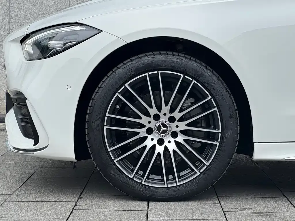Mercedes-Benz C-Class 2025 из CN, фото 4