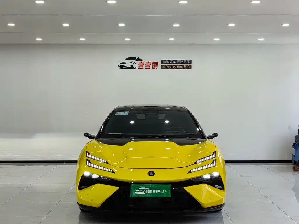 Lotus Emeya 2024 из CN, фото 2
