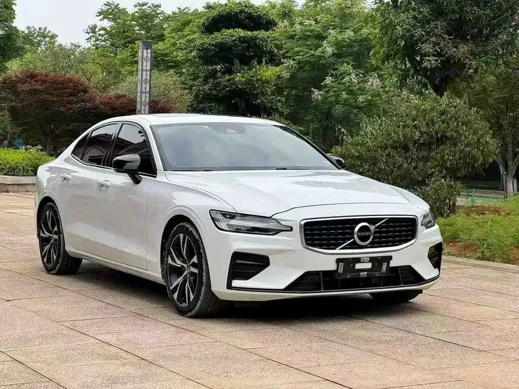 Volvo S60 2021 из CN, фото 9