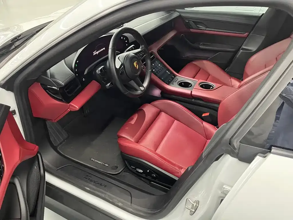 Porsche Taycan 2021 из CN, фото 3