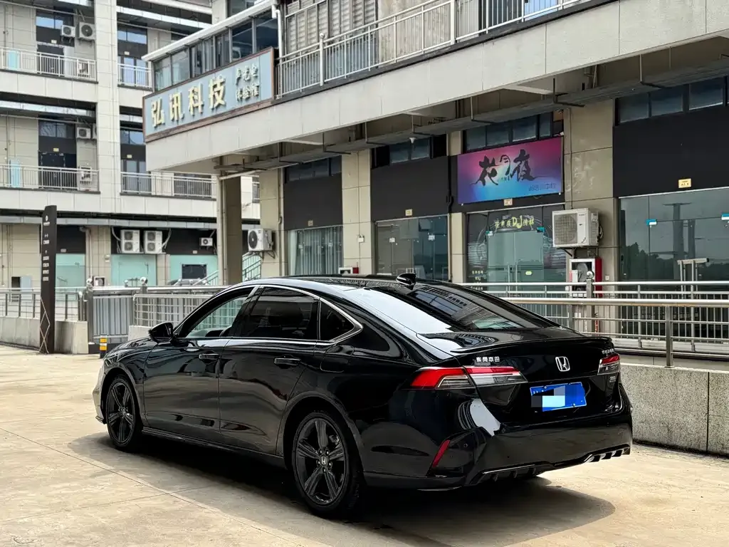 Honda Inspire — фото 9