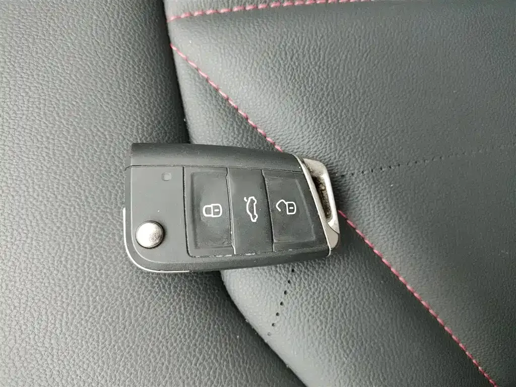 Volkswagen Lavida 2024 из CN, фото 8