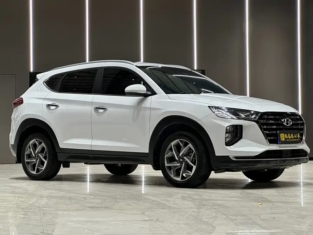 Hyundai Tucson — фото 7