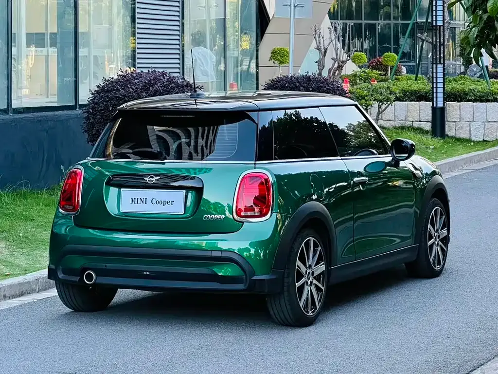 MINI Cooper (3-door) — фото 10