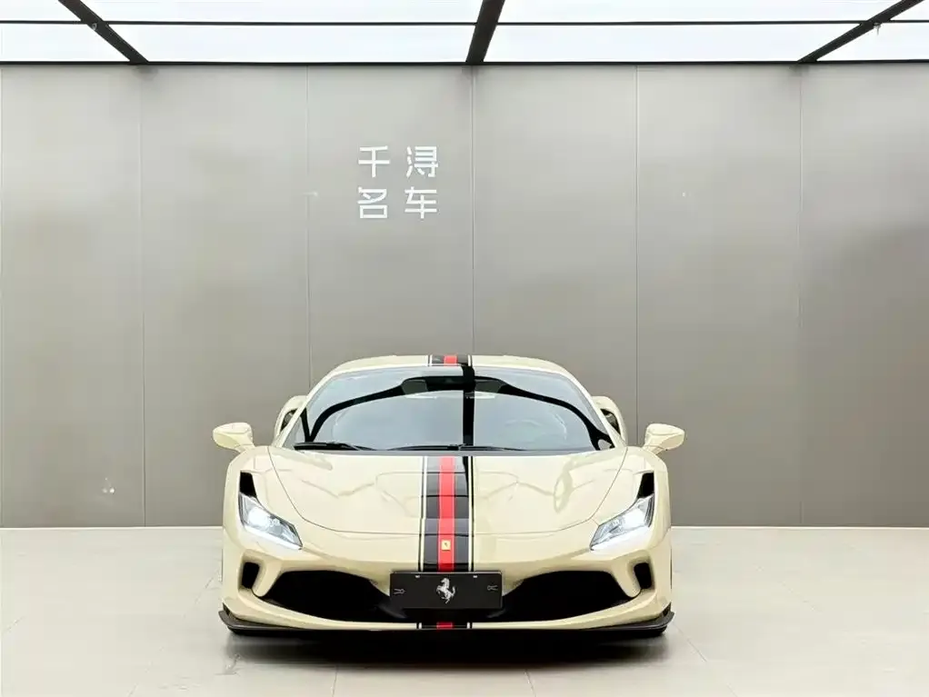 Ferrari F8 — фото 4