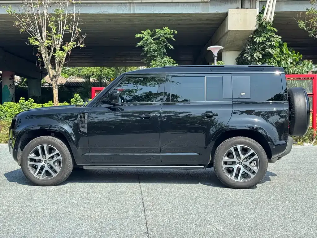 Land Rover Defender 2023 из CN, фото 10