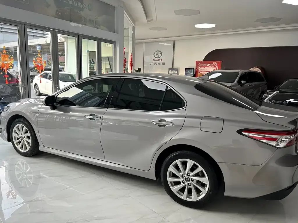 Toyota Camry 2022 из CN, фото 7