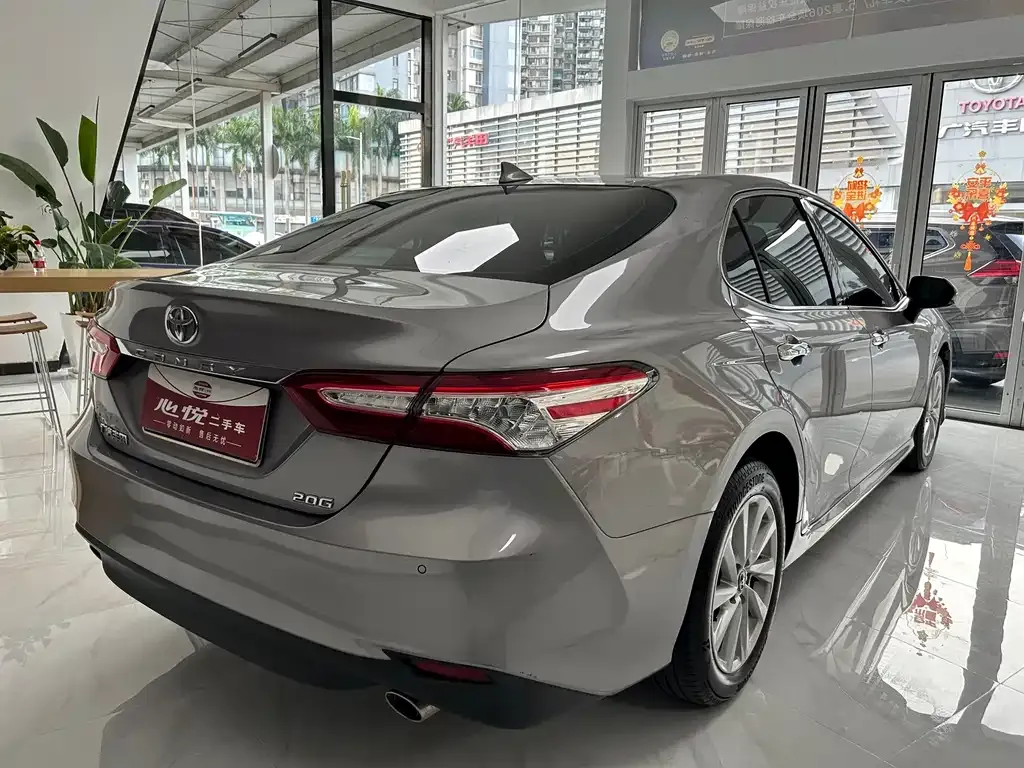 Toyota Camry 2022 из CN, фото 8