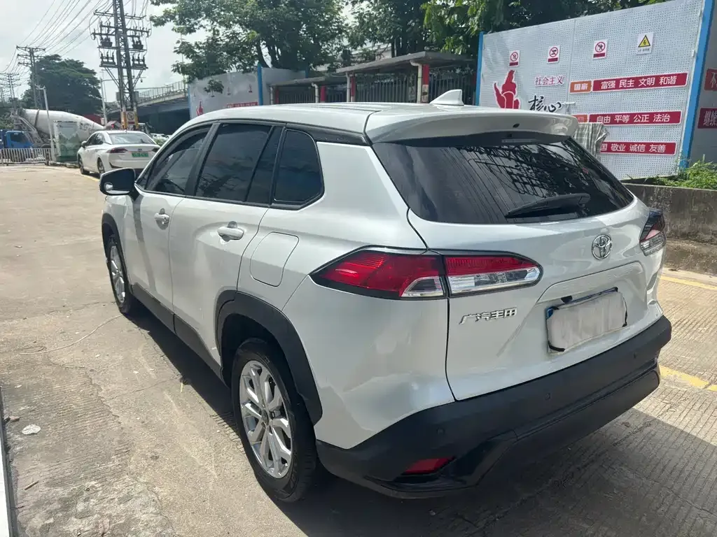 Toyota Frontlander 2023 из CN, фото 10