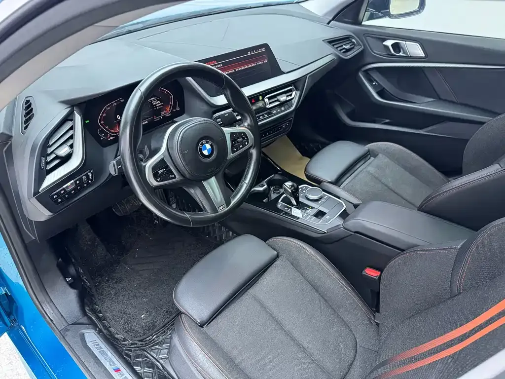 BMW 2 Series (Import) 2023 из CN, фото 2