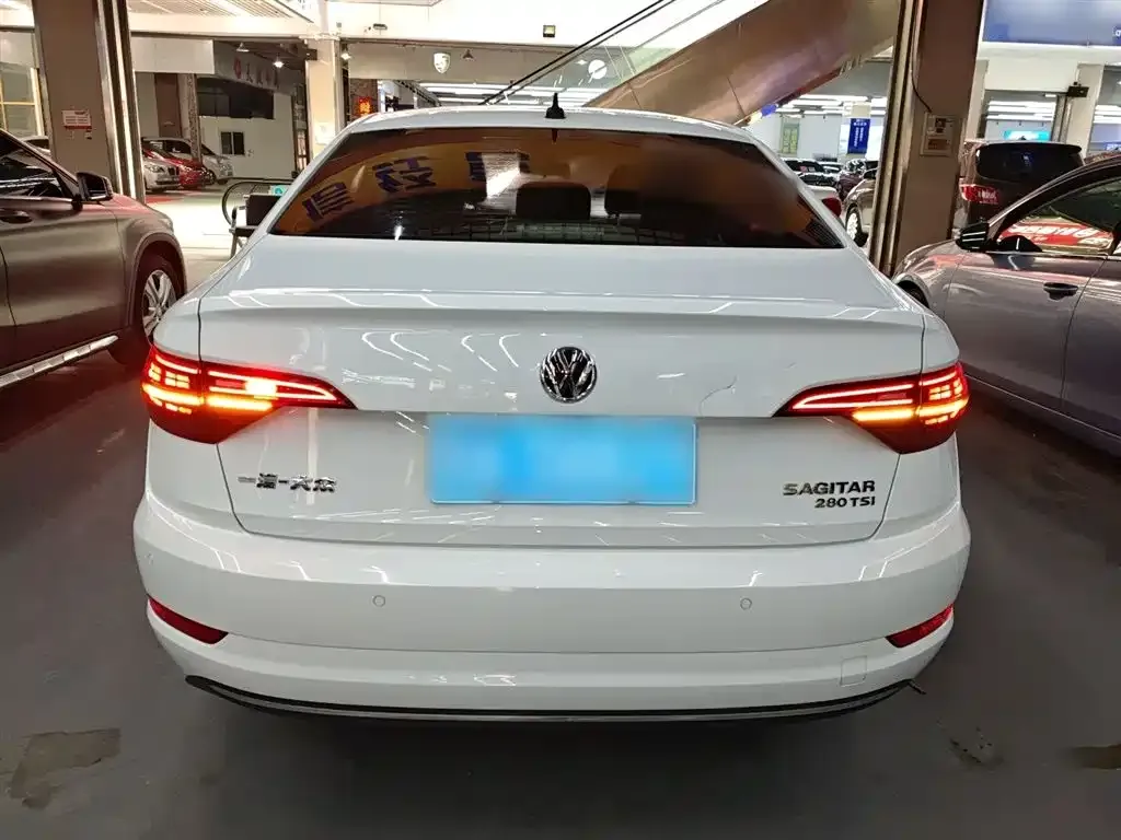 Volkswagen Sagitar 2021 из CN, фото 8